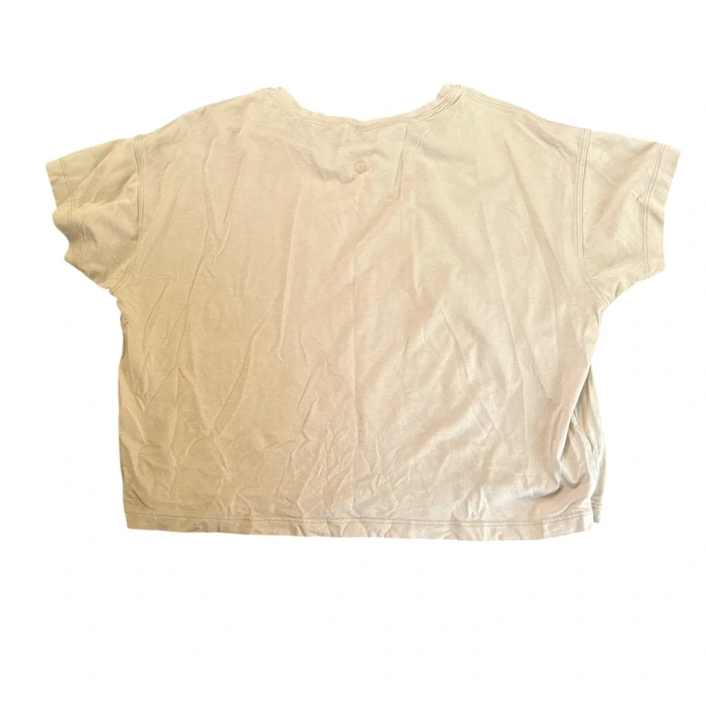 Lululemon Athletica All Yours Organic Burnout
Crop T-Shirt Size 6 - Picture 2 of 7